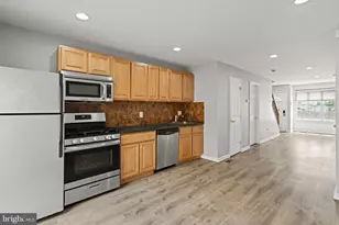 2310 E Cabot St, Philadelphia, PA 19125 - Photo 9