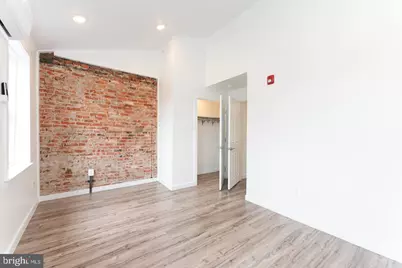 541 E Girard Avenue, Philadelphia, PA 19125 - Photo 15