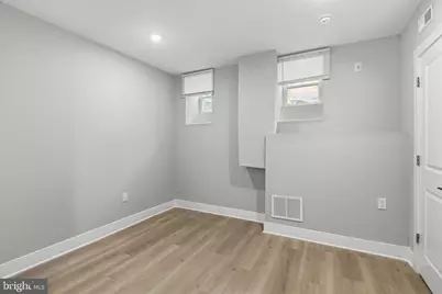 856 N 19th Street #1, Philadelphia, PA 19130 - Photo 11