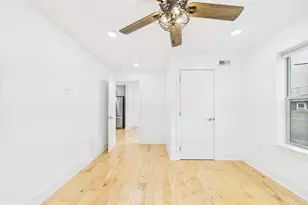 2646 Manton St, Philadelphia, PA 19146 - Photo 15