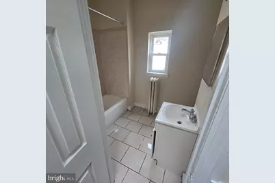 4672 Stenton Avenue, Philadelphia, PA 19144 - Photo 13