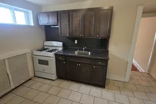 4672 Stenton Ave, Philadelphia, PA 19144 - Photo 3
