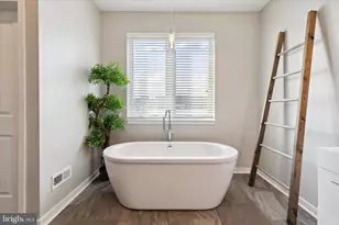 3831 Terrace St, Philadelphia, PA 19128 - Photo 17