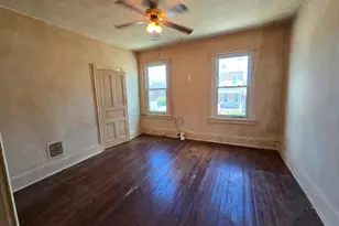 562 Martin St, Philadelphia, PA 19128 - Photo 15