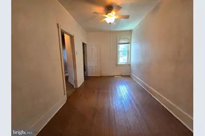 562 Martin Street, Philadelphia, PA 19128 - Photo 17