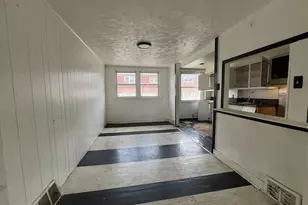 1412 E Sharpnack St, Philadelphia, PA 19150 - Photo 5