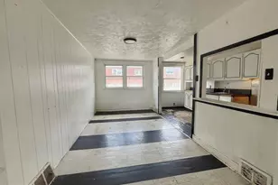 1412 E Sharpnack St, Philadelphia, PA 19150 - Photo 5
