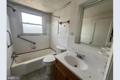 1412 E Sharpnack Street, Philadelphia, PA 19150 - Photo 7