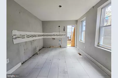 1721 N Lecount Street, Philadelphia, PA 19121 - Photo 5