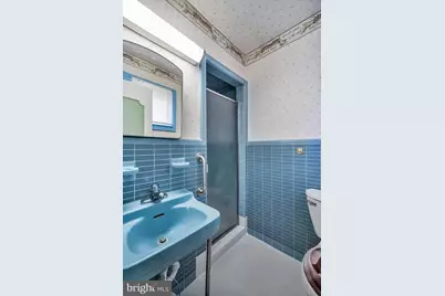 7803 Anita Drive, Philadelphia, PA 19111 - Photo 17