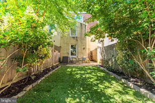623 Lombard St, Philadelphia, PA 19147 - Photo 3