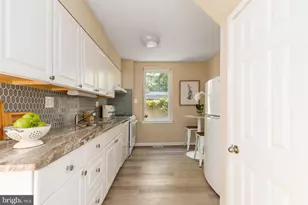 623 Lombard St, Philadelphia, PA 19147 - Photo 7