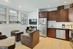 427 Monroe St, Philadelphia, PA 19146 - Photo 1