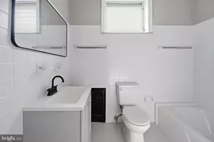 1306 Reed St, Philadelphia, PA 19147 - Photo 17