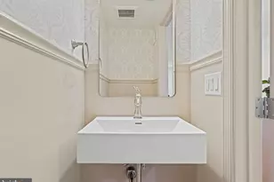 739 Earp St, Philadelphia, PA 19147 - Photo 13
