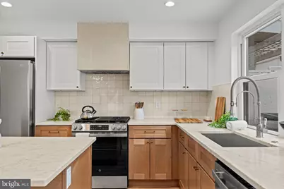 739 Earp Street, Philadelphia, PA 19147 - Photo 11