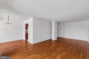 1326 Spruce St, Philadelphia, PA 19107 - Photo 7