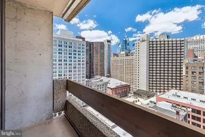 1326 Spruce Street #1901, Philadelphia, PA 19107 - Photo 3
