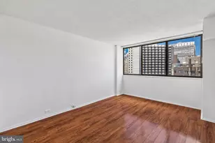 1326 Spruce St, Philadelphia, PA 19107 - Photo 17