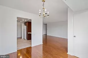 1326 Spruce St, Philadelphia, PA 19107 - Photo 9