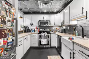 205 N 4th St, Philadelphia, PA 19106 - Photo 13