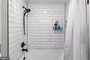 205 N 4th St, Philadelphia, PA 19106 - Photo 29