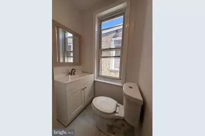 1822 S 22nd St, Philadelphia, PA 19145 - Photo 9