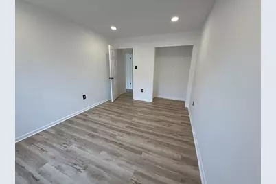 72304 Delaire Landing Road #304, Philadelphia, PA 19114 - Photo 37