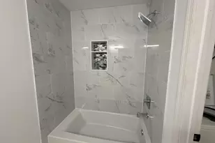 72304 Delaire Landing Rd, Philadelphia, PA 19114 - Photo 39