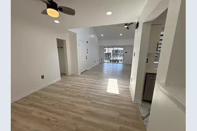 72304 Delaire Landing Road #304, Philadelphia, PA 19114 - Photo 13