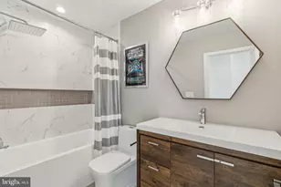 527 Brown St, Philadelphia, PA 19123 - Photo 31