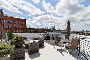 527 Brown St, Philadelphia, PA 19123 - Photo 51