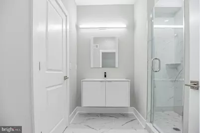 2216 Emerald Street #UNIT A, Philadelphia, PA 19125 - Photo 17