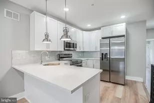2216 Emerald St, Philadelphia, PA 19125 - Photo 27