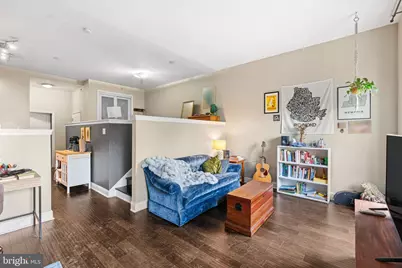 1832 Green Street #2F, Philadelphia, PA 19130 - Photo 3