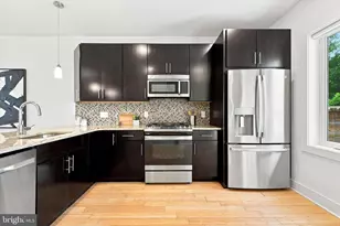 2544 Salmon St, Philadelphia, PA 19125 - Photo 7