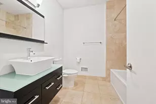 2544 Salmon St, Philadelphia, PA 19125 - Photo 19