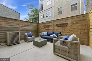 2544 Salmon St, Philadelphia, PA 19125 - Photo 11
