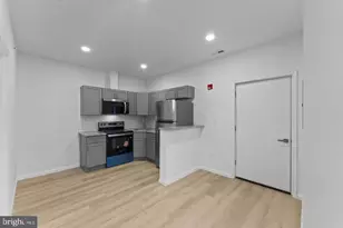 2600 S 7th St, Philadelphia, PA 19148 - Photo 3