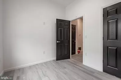 935 W Susquehanna Avenue #1, Philadelphia, PA 19122 - Photo 9