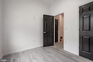 935 W Susquehanna Ave, Philadelphia, PA 19122 - Photo 9