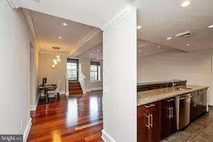 219 S 18th St, Philadelphia, PA 19103 - Photo 3