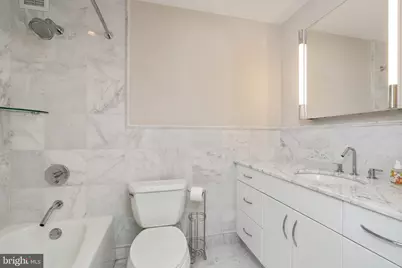 219 S 18th Street #709, Philadelphia, PA 19103 - Photo 21