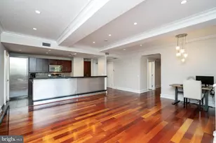 219 S 18th St, Philadelphia, PA 19103 - Photo 1