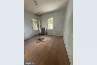 5843 N 6th Street, Philadelphia, PA 19120 - Photo 13