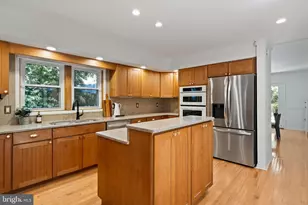3525 W School House Ln, Philadelphia, PA 19129 - Photo 3