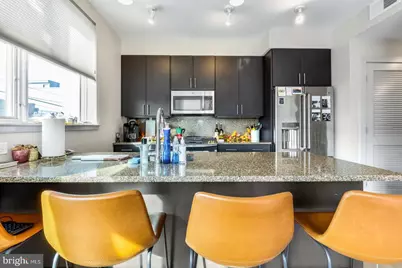 1646 S 12th Street #201, Philadelphia, PA 19148 - Photo 9