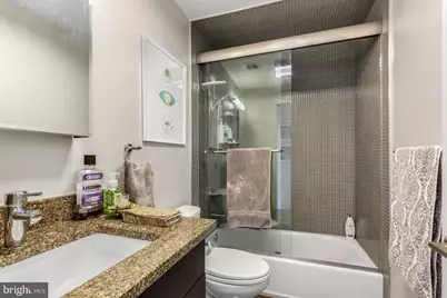 1646 S 12th Street #201, Philadelphia, PA 19148 - Photo 13
