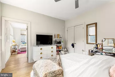 1646 S 12th Street #201, Philadelphia, PA 19148 - Photo 15