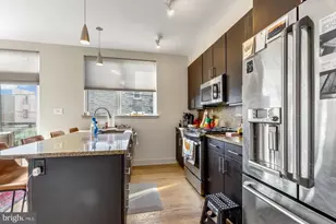 1646 S 12th St, Philadelphia, PA 19148 - Photo 7